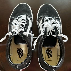 Never worn men’s black Vans